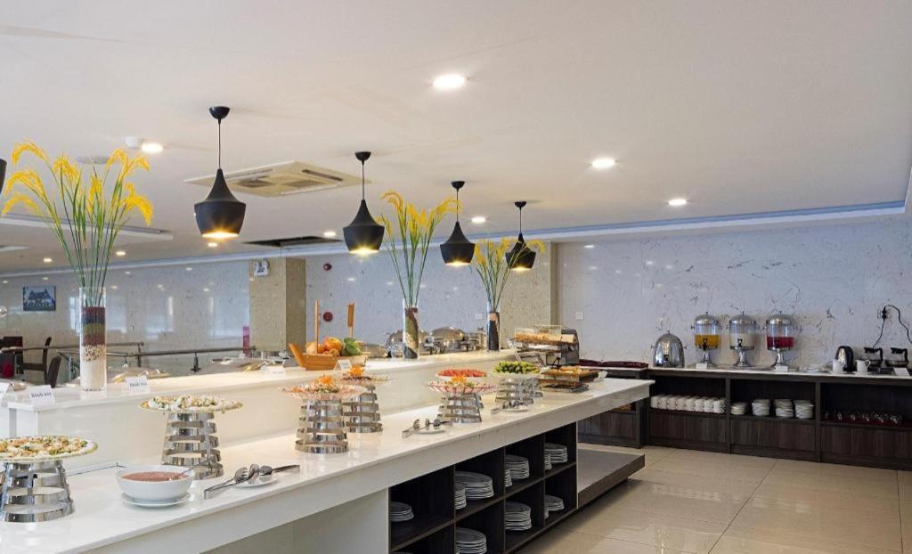 Aries Hotel Nha Trang Exterior foto
